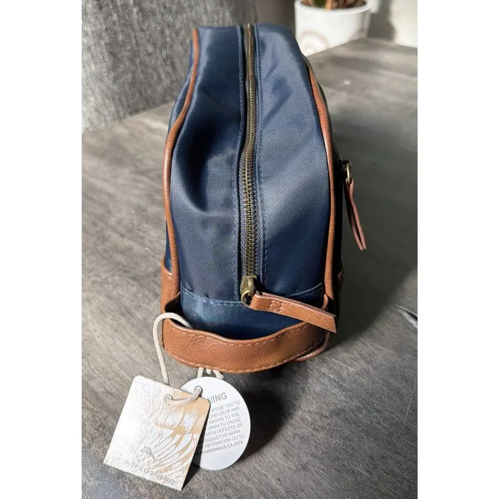 Tommy Bahama Men's Toiletry Bag Travel Dopp kit Faux Leather Navy Blue Brown